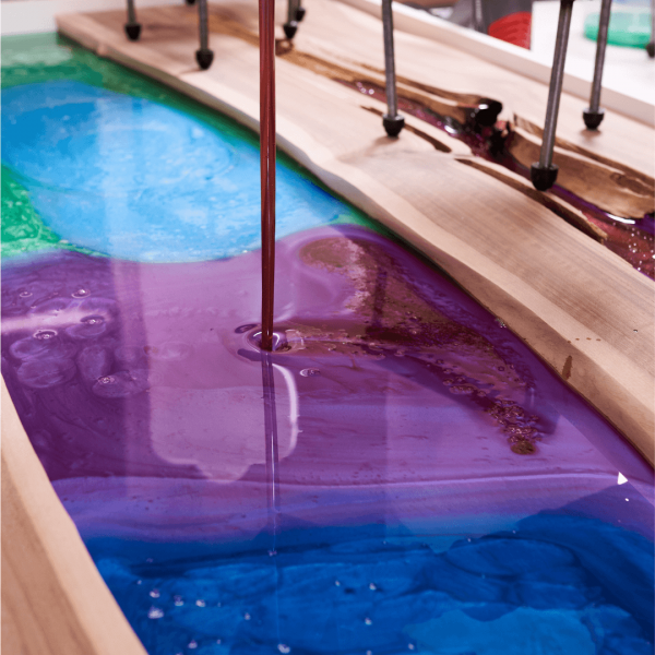 Resina Epoxi Plus 8000 Transparente Para Altas Espessuras Com Proteção UV Com Endurecedor (6,500 Kg)